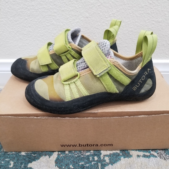 Butora Shoes - Butora Endeavor Moss (Wide Fit) Rock Climbing Shoes 7.5M